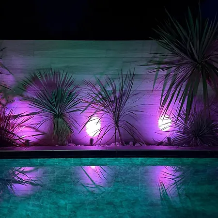 Climatisee Avec Piscine Privee Et 3 Parentales A 10 Min A Pied *