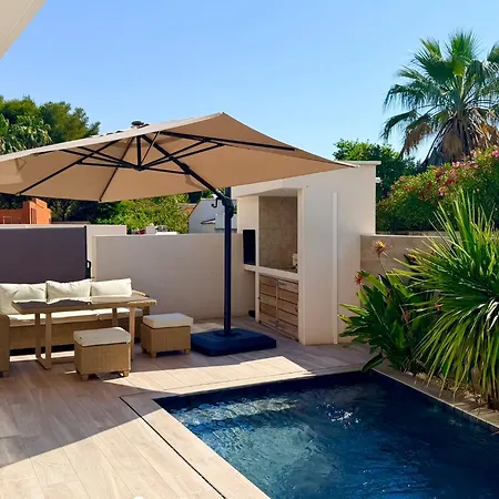 Villa Climatisée Avec Piscine Privée Et 3 Parentales à 10 Min à Pied *